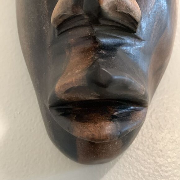 Hand Carved Wooden Senagalese Mask - Picture 9 of 17